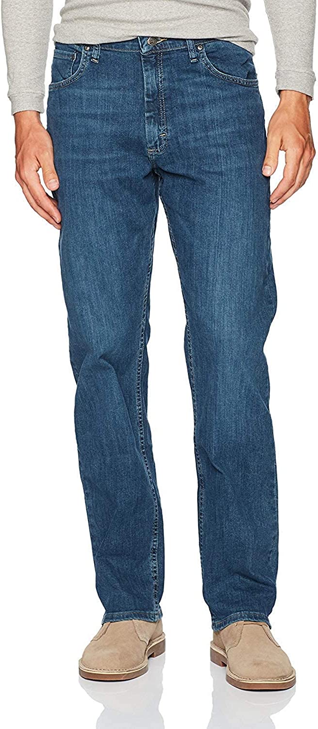 Wrangler Authentics Men's Classic 5-Pocket Relaxed Fit Flex Jean